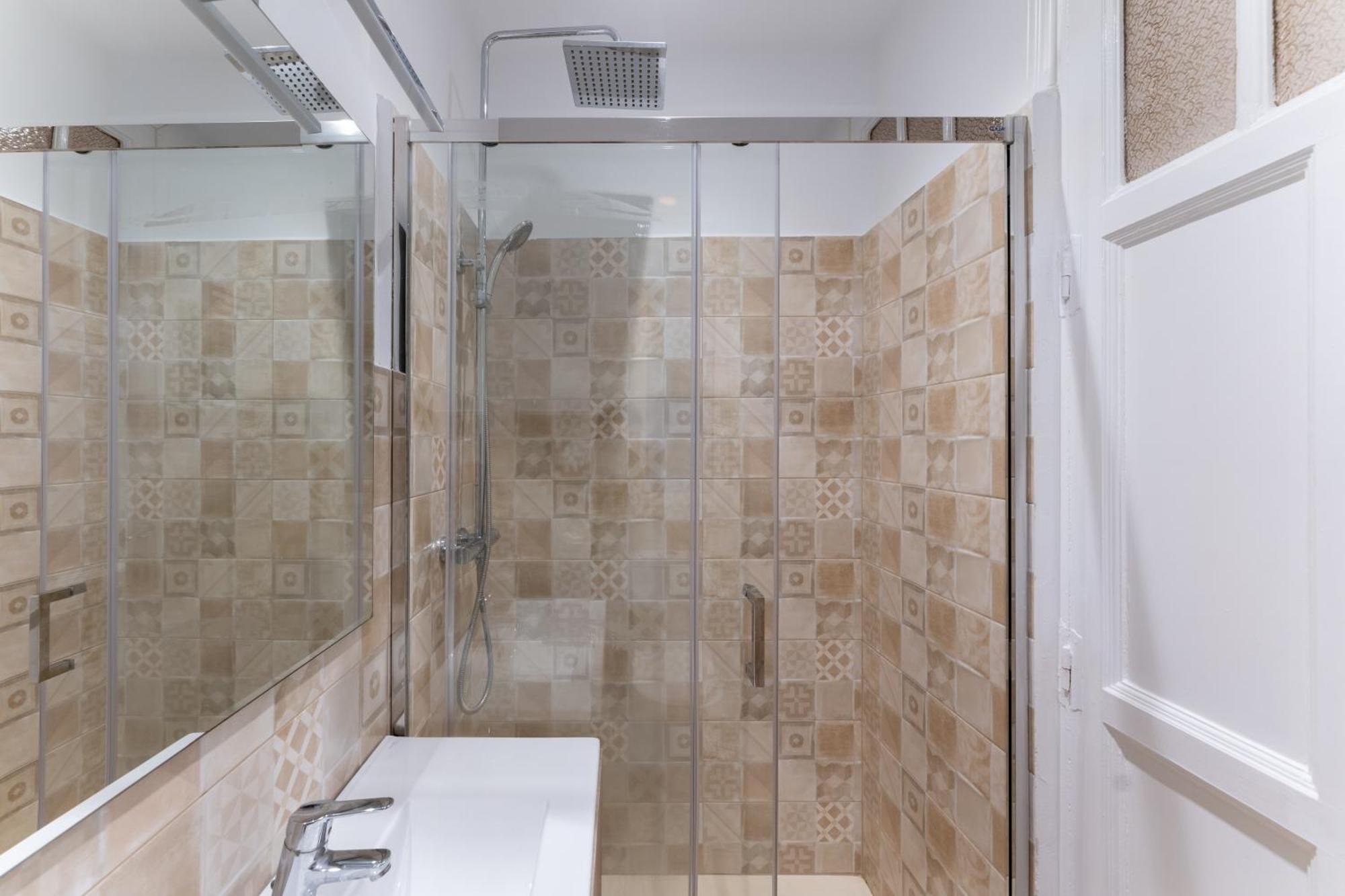 Luxe Apartment In Chamberi Chic Madrid Kültér fotó